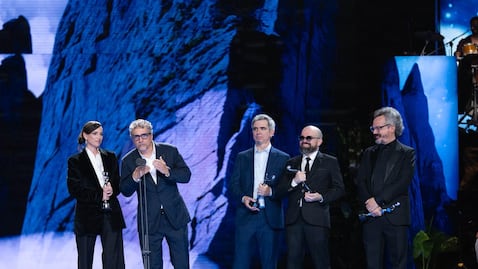 Para sorpresa de nadie, por su vasta factura, 'O Agente Secreto' se llevó el premio a mejor largometraje de ficción, mejor dirección y mejor actor.
