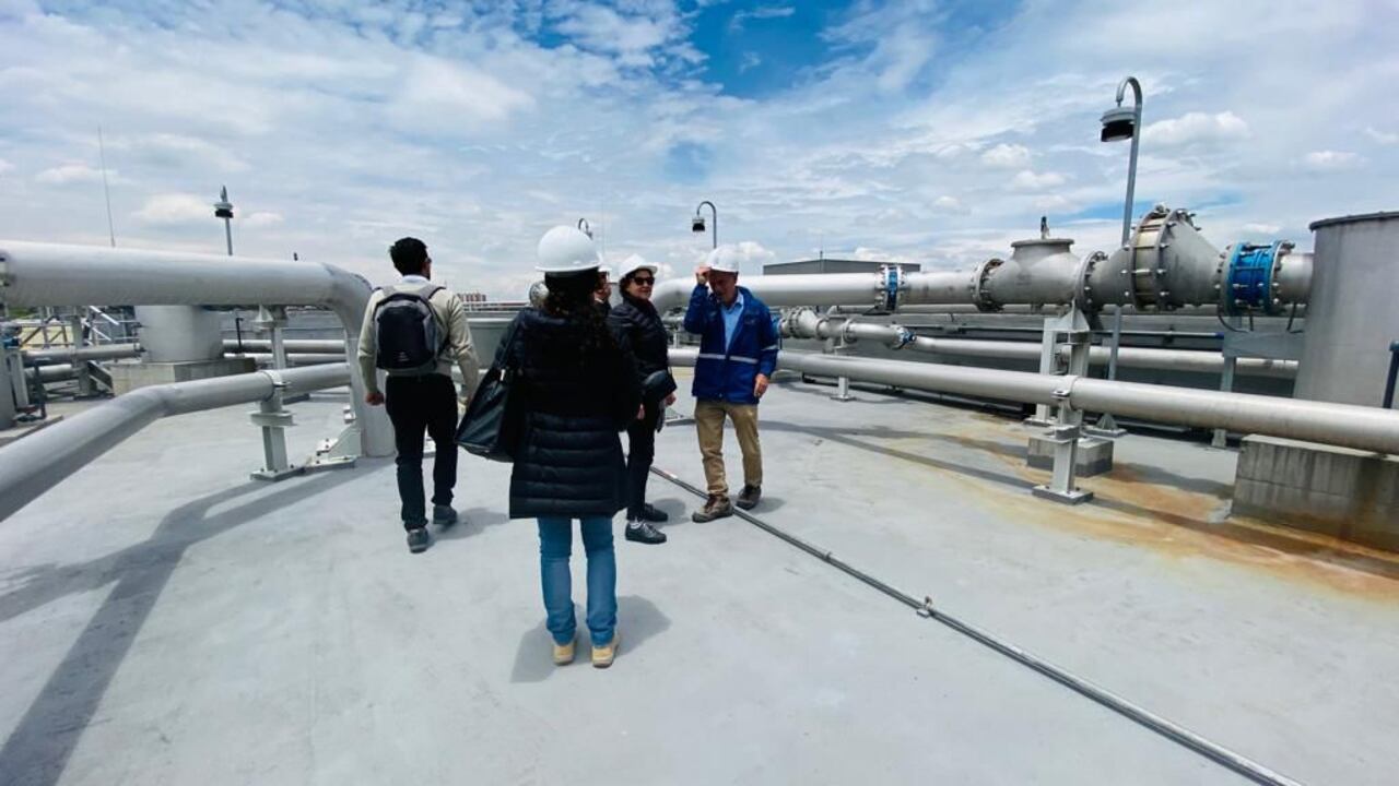 Misión del Banco Mundial llegó a la capital del país para analizar de primera mano cómo avanzan las obras de descontaminación del río Bogotá