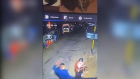 Modelo denuncia presunta agresión.