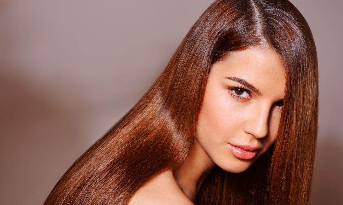 Color de pelo en mujeres morenas.