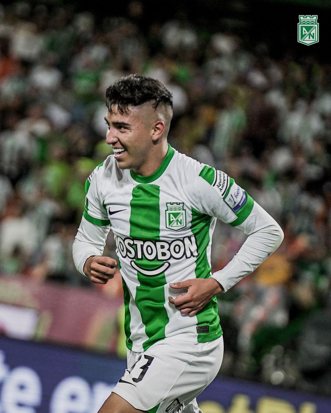 Samuel Velásquez celebrando su gol con Atlético Nacional.