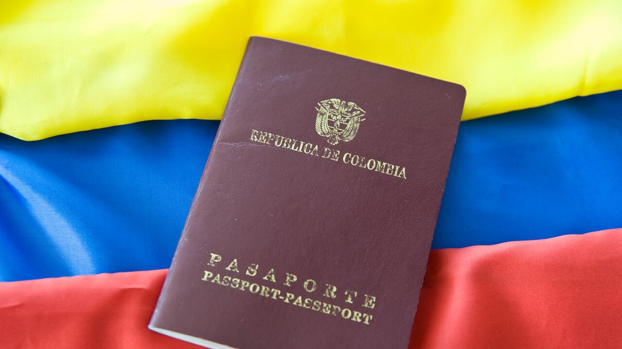 Pasaportes - Pasaporte Colombia - Migración