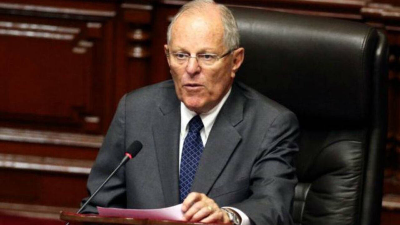 Pedro Pablo Kuczynski en el pleno del Congreso celebrado este jueves para votar la moción de destitución presentada por la oposición.