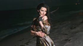 Pausini es, nada más, la intérprete italiana más escuchada fuera de su país y una de las voces internacionales más influyentes de la música latina.