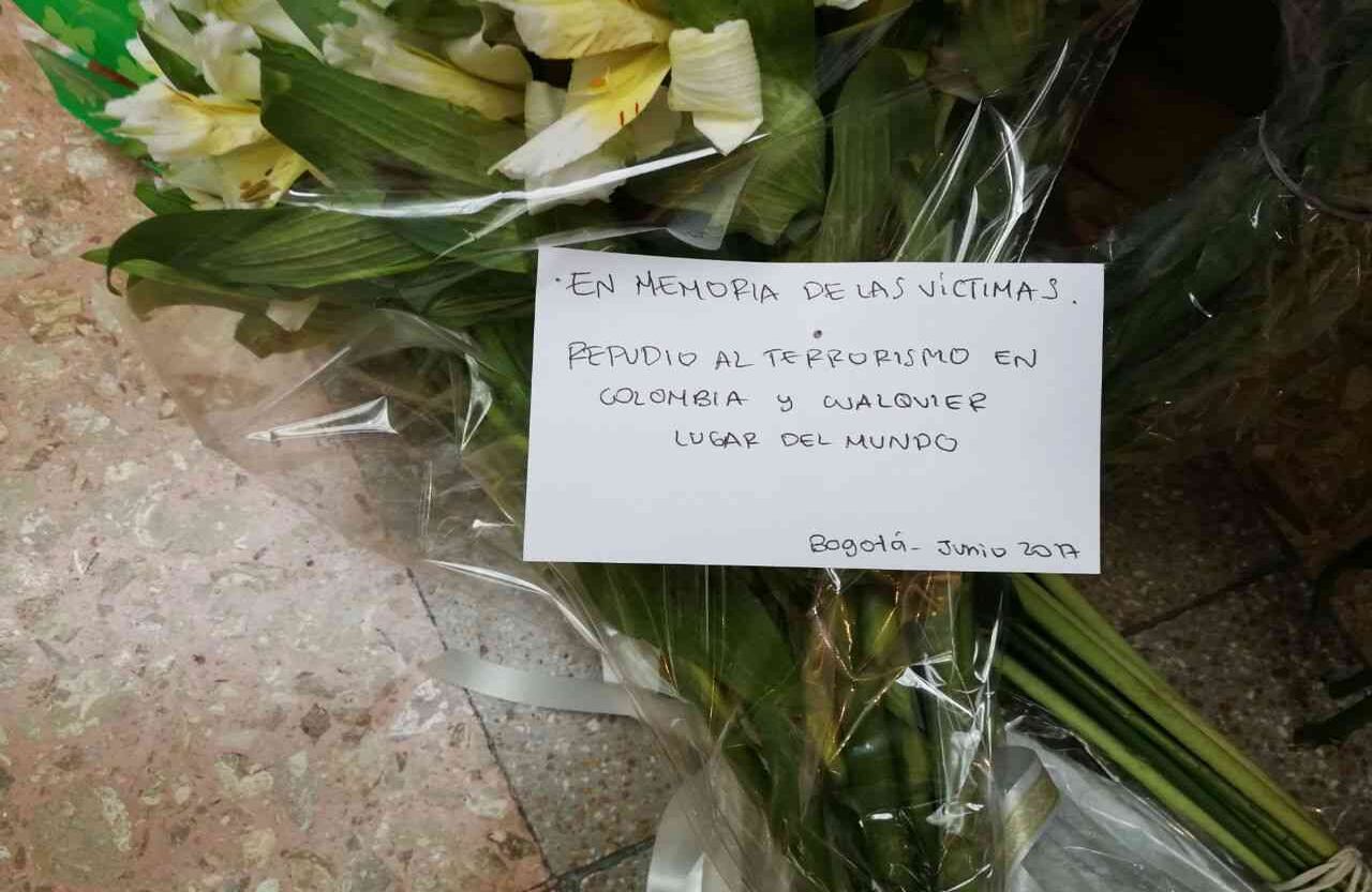 El alcalde de Bogotá, Enrique Peñalosa, fue el primero en asegurar que se trataba de un atentado terrorista. Fotografía: Alfonso Hernández / SEMANA