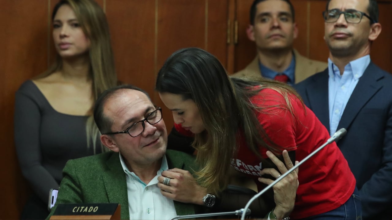 Antonio Sanguino, ministro de Trabajo, y María Fernanda Carrascal.
