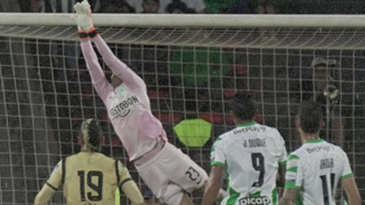 El portero de Nacional fue la gran figura, según el portal SofaScore.