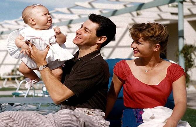 Carrie Fisher, Eddie Fisher y Debbie Reynolds.