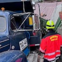 Camión colisionó con un jardín infantil en Medellín.