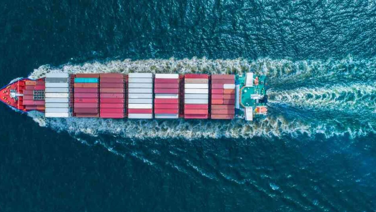 comercio exterior entre Colombia y dos países latinoamericanos más y Reino Unidos.