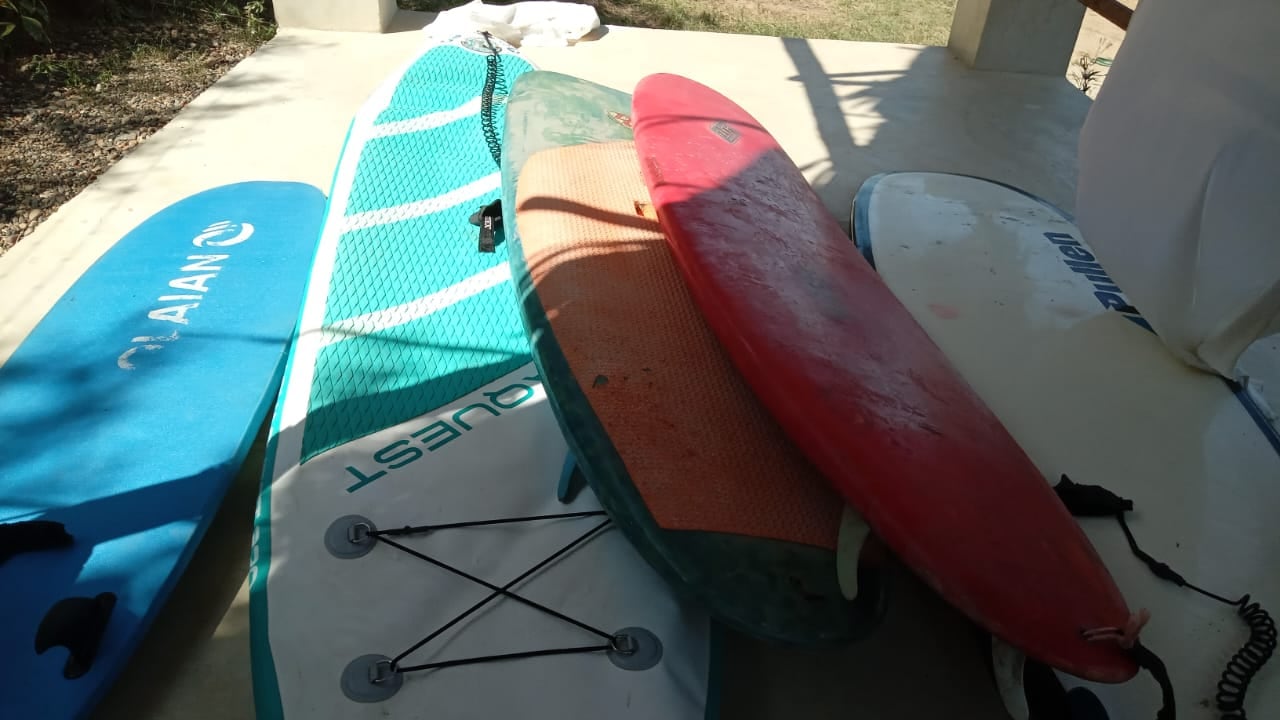 Elementos que eran utilizados en esta escuela de Kite Surf en Atlántico.