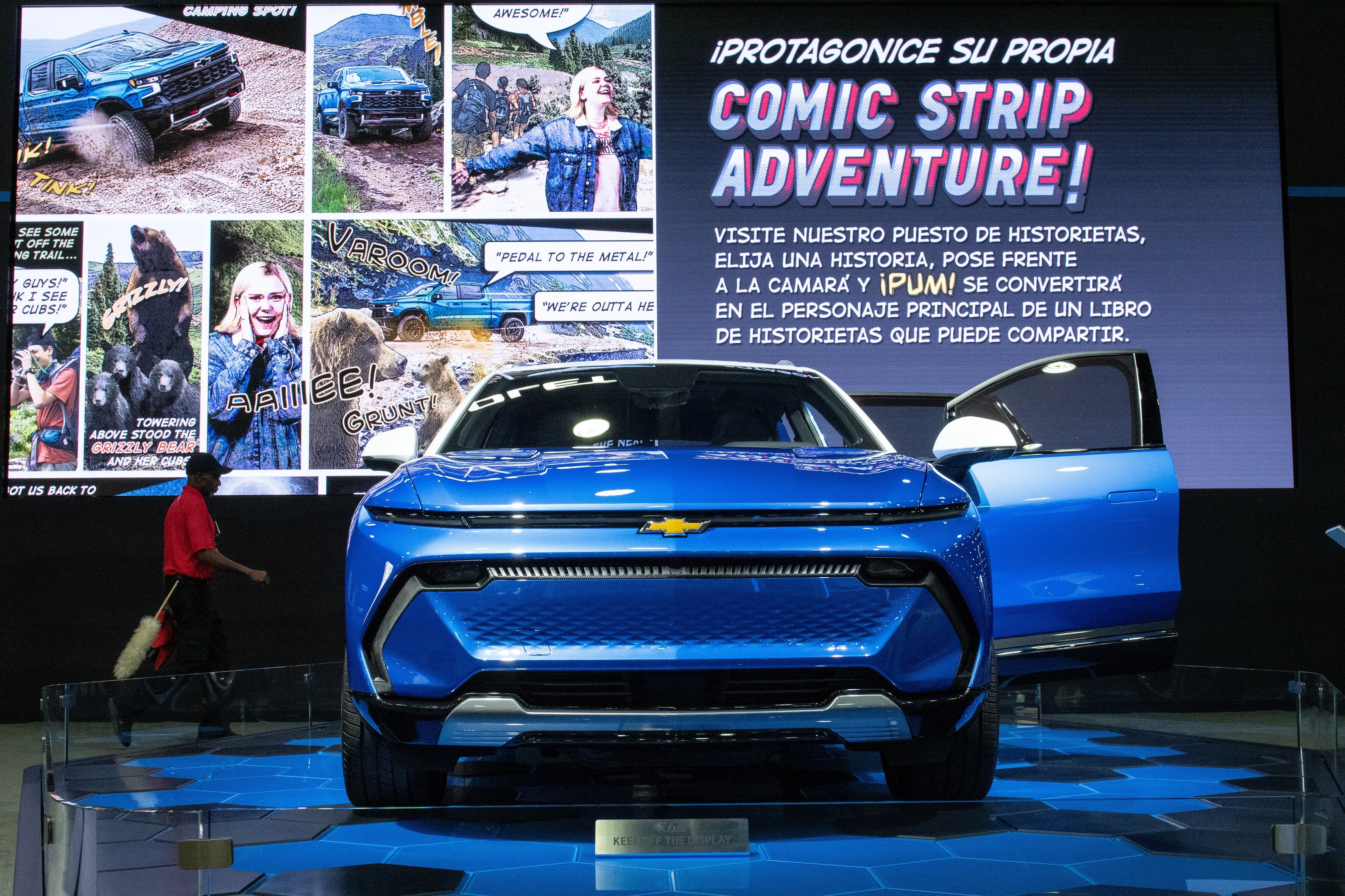 Los primeros ejemplares de la Chevrolet Equinox EV llegó al puerto de Cartagena.