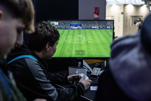 Los futboleros sienten una pasión especial por los videojuegos relacionados con ese deporte.