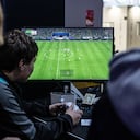 Los futboleros sienten una pasión especial por los videojuegos relacionados con ese deporte.