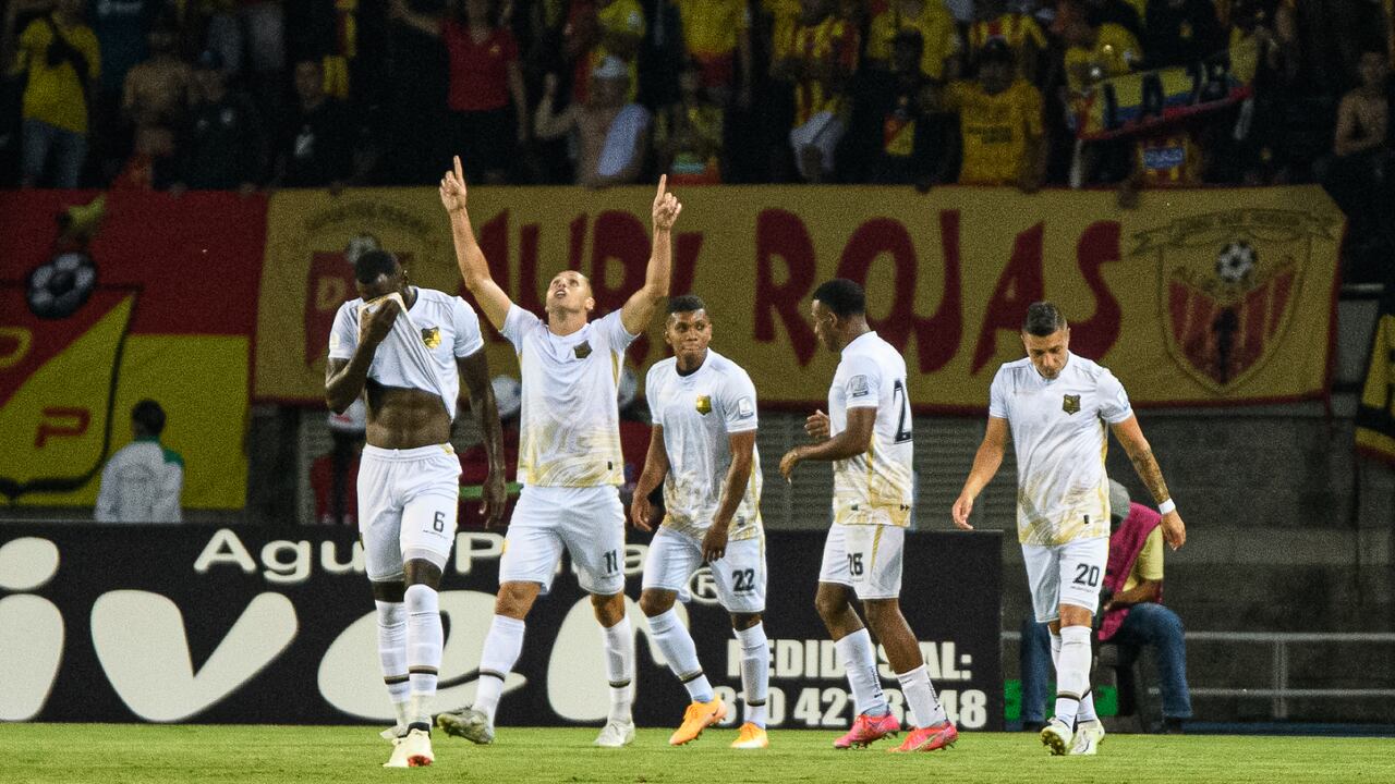 Un nuevo técnico fue despedido en las últimas horas.