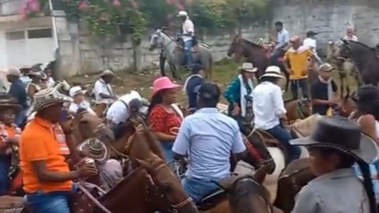 Cabalgatas en San Onofre, Sucre.