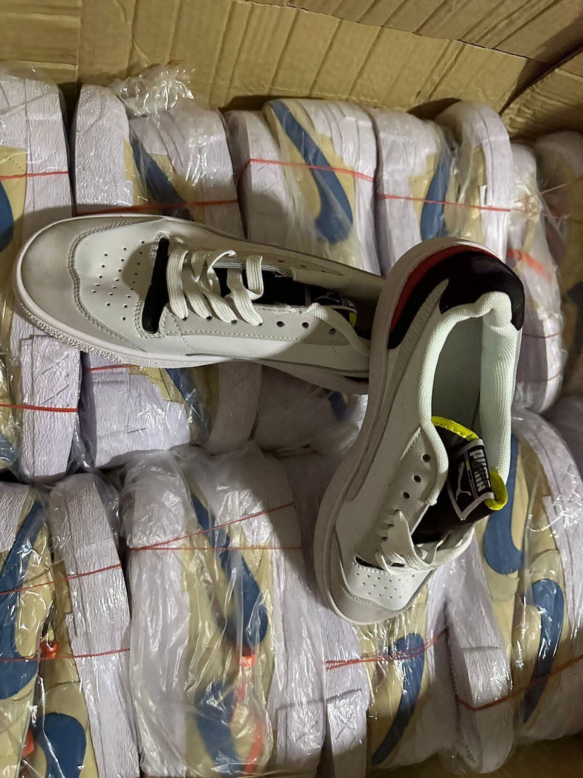 Incautaron 5.400 pares de calzado, avaluados comercialmente en más de $300 millones.