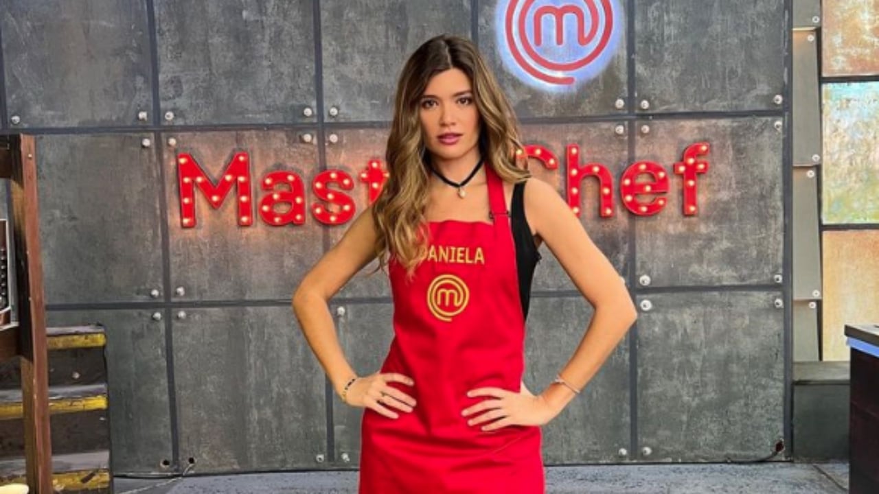 Daniela Tapia es una de las participantes del reality de cocina. Foto: Instagram @danielatapiaoficial
