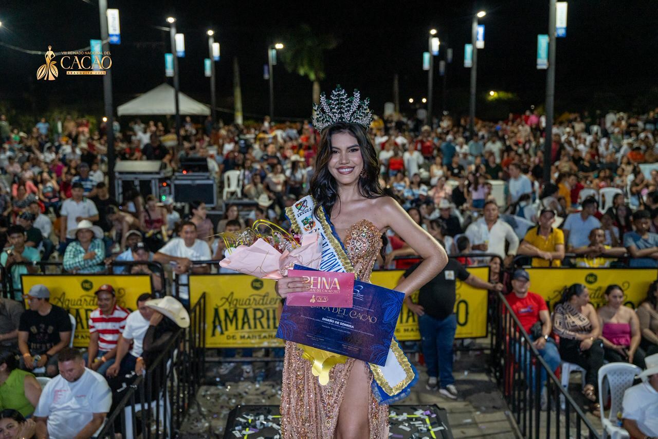 Kely Carrillo Rey fue coronada como Reina Nacional del Cacao 2025 en Arauquita