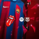 Camiseta del Barcelona con el logo de la banda británica.