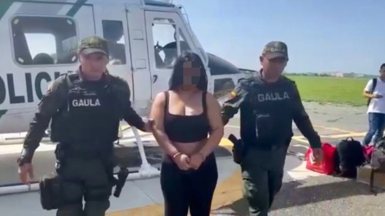 Según la Policía alias Paola era la encargada dentro del grupo delictivo, de realizar negociaciones con las empresas de transporte público.