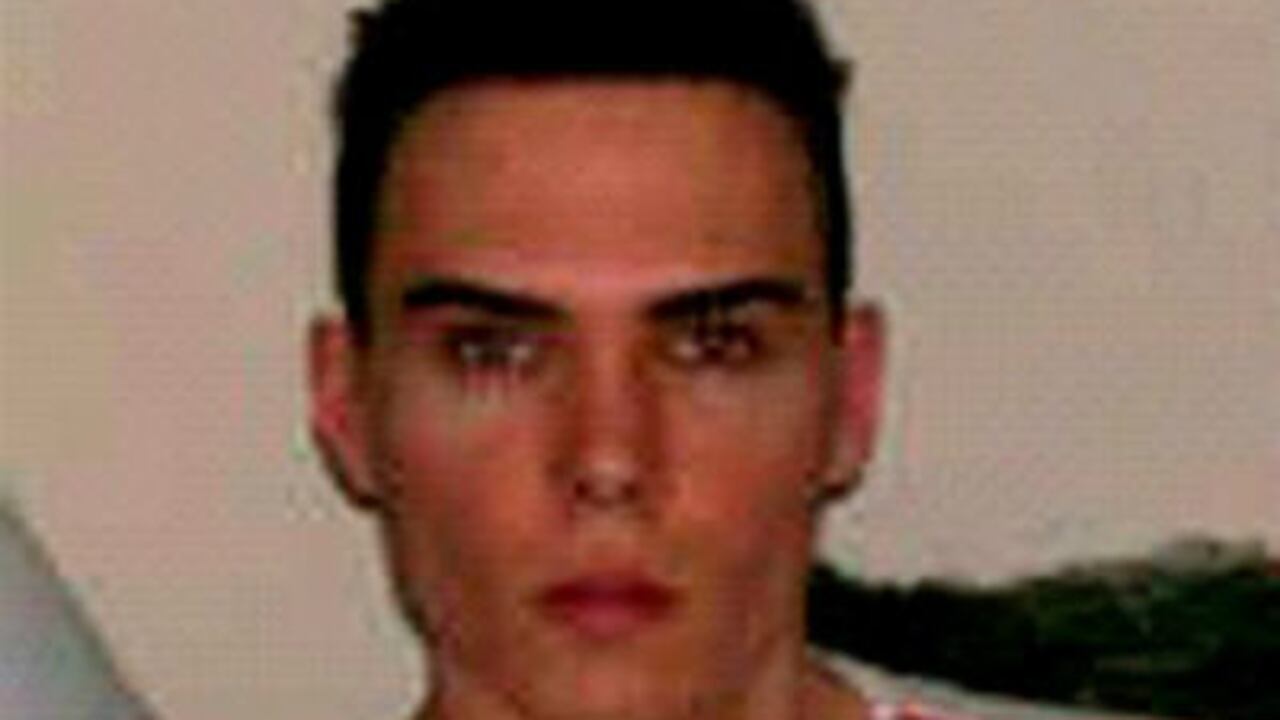 Fotografía del actor porno Luka Rocco Magnotta en Montreal, Canadá.