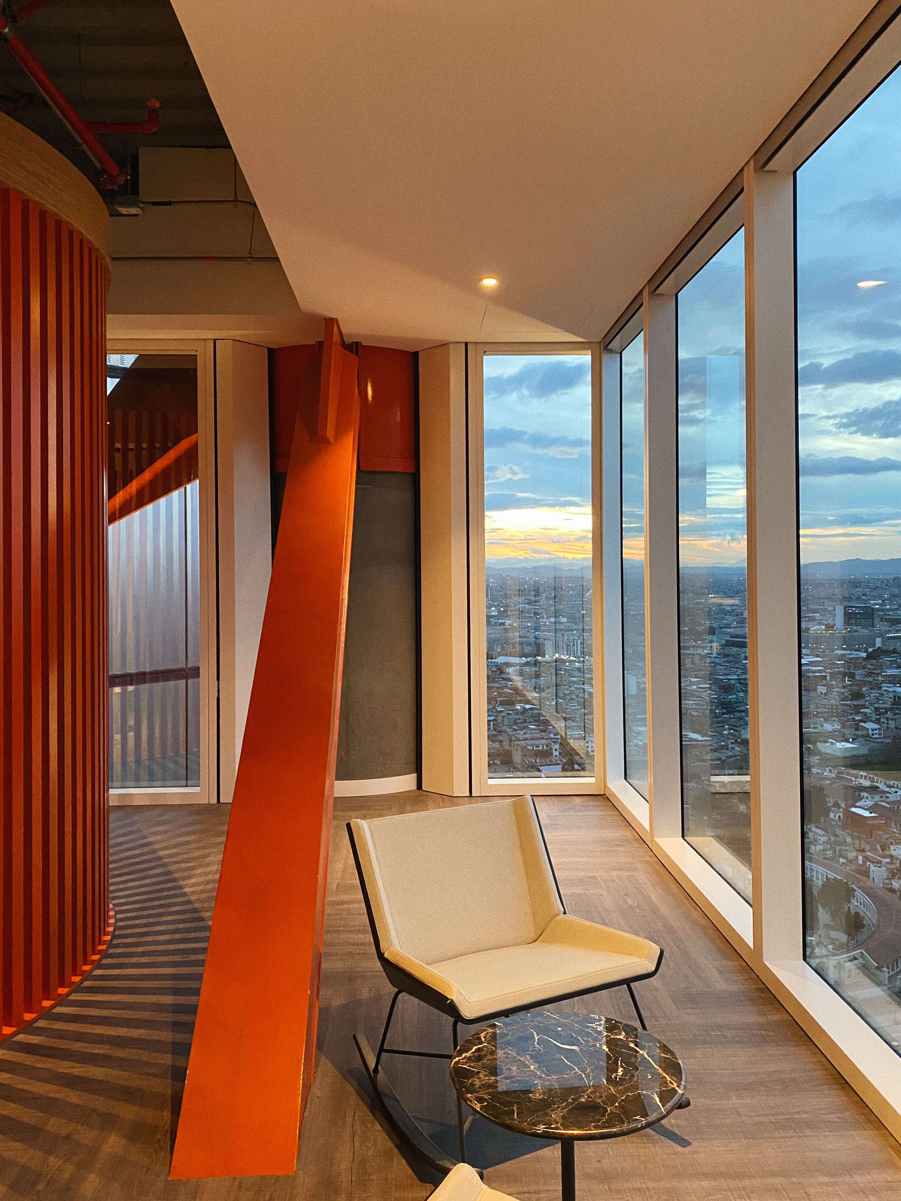 Piso 25 de la Torre Atrio