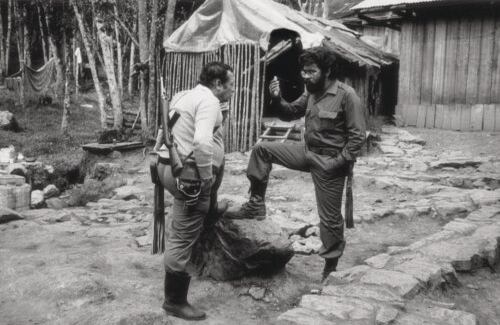 Manuel Marulanda compartía muchos momentos con Alfonso Cano, quien siempre fue uno de sus principales asesores en la estrategia política de las Farc. 