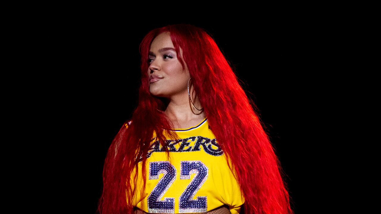 Karol G se ha ganado su lugar a pulso-. (Photo by Scott Dudelson/Getty Images) - Foto: Getty Images