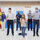 La gobernadora del Atlántico, Elsa Noguera, junto a su equipo de trabajo durante la rueda de prensa sobre la nueva calificación de inversión del departamento.