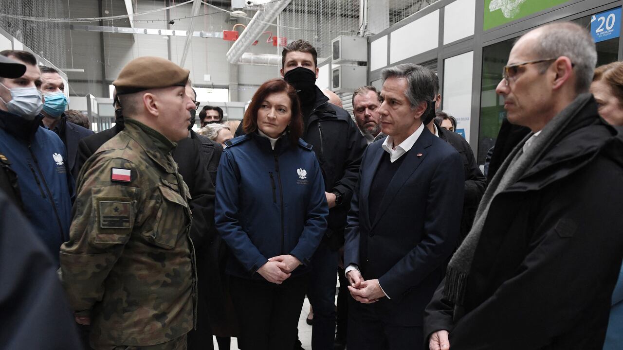 El secretario de Estado de Estados unidos visitó la frontera entre Polonia y Ucrania. (Photo by OLIVIER DOULIERY / POOL / AFP)