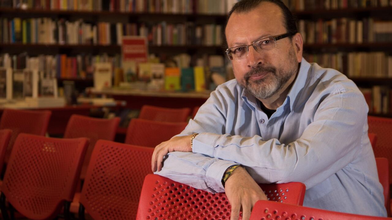 El escritor y candidato a la gobernación del Tolima, William Ospina.