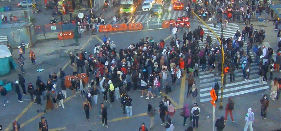 Manifestantes se ubican en la Av. Caracas