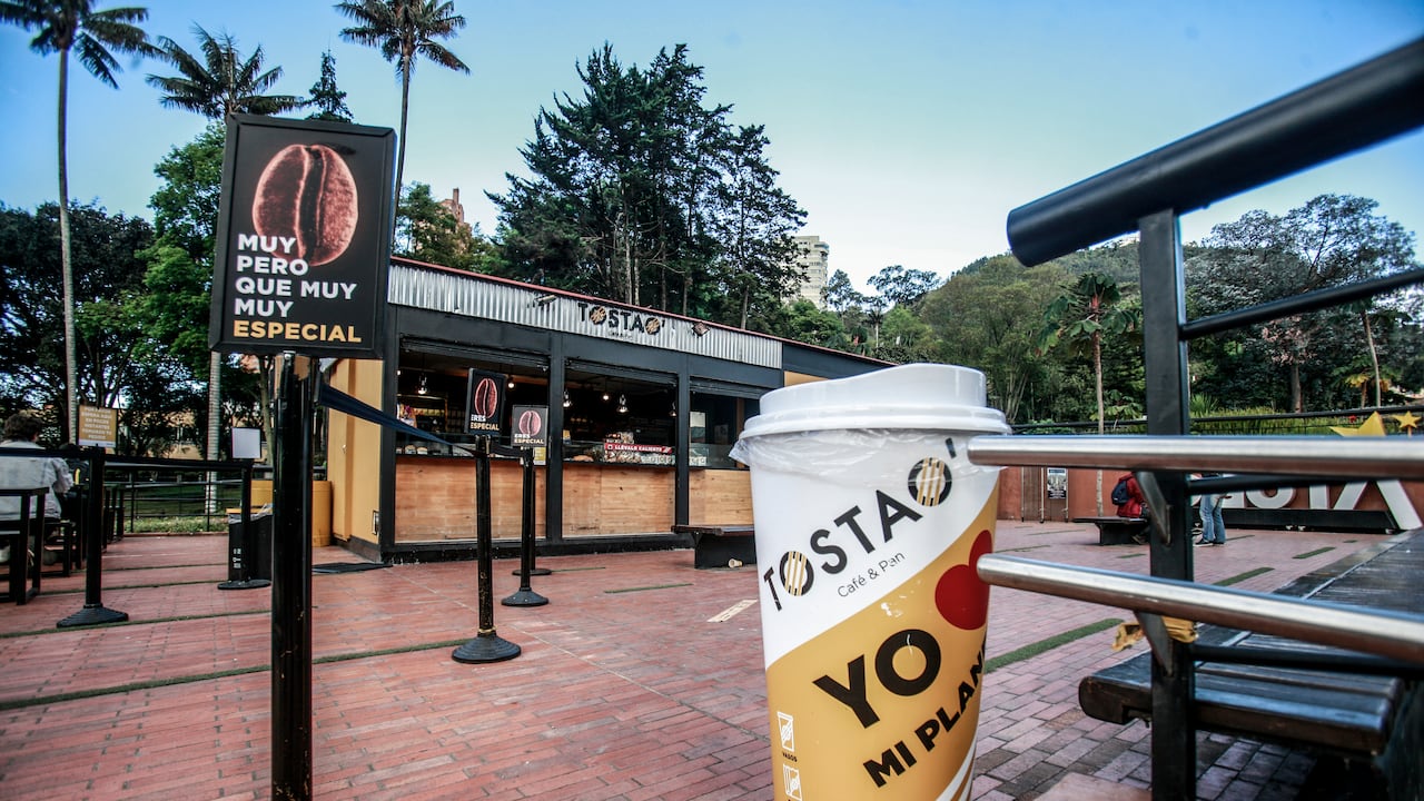 Tostao sucursal parque de la independencia Fachada