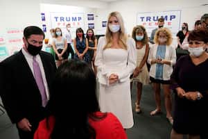 El lujoso vestido diseñado por una colombiana y que lució Ivanka Trump