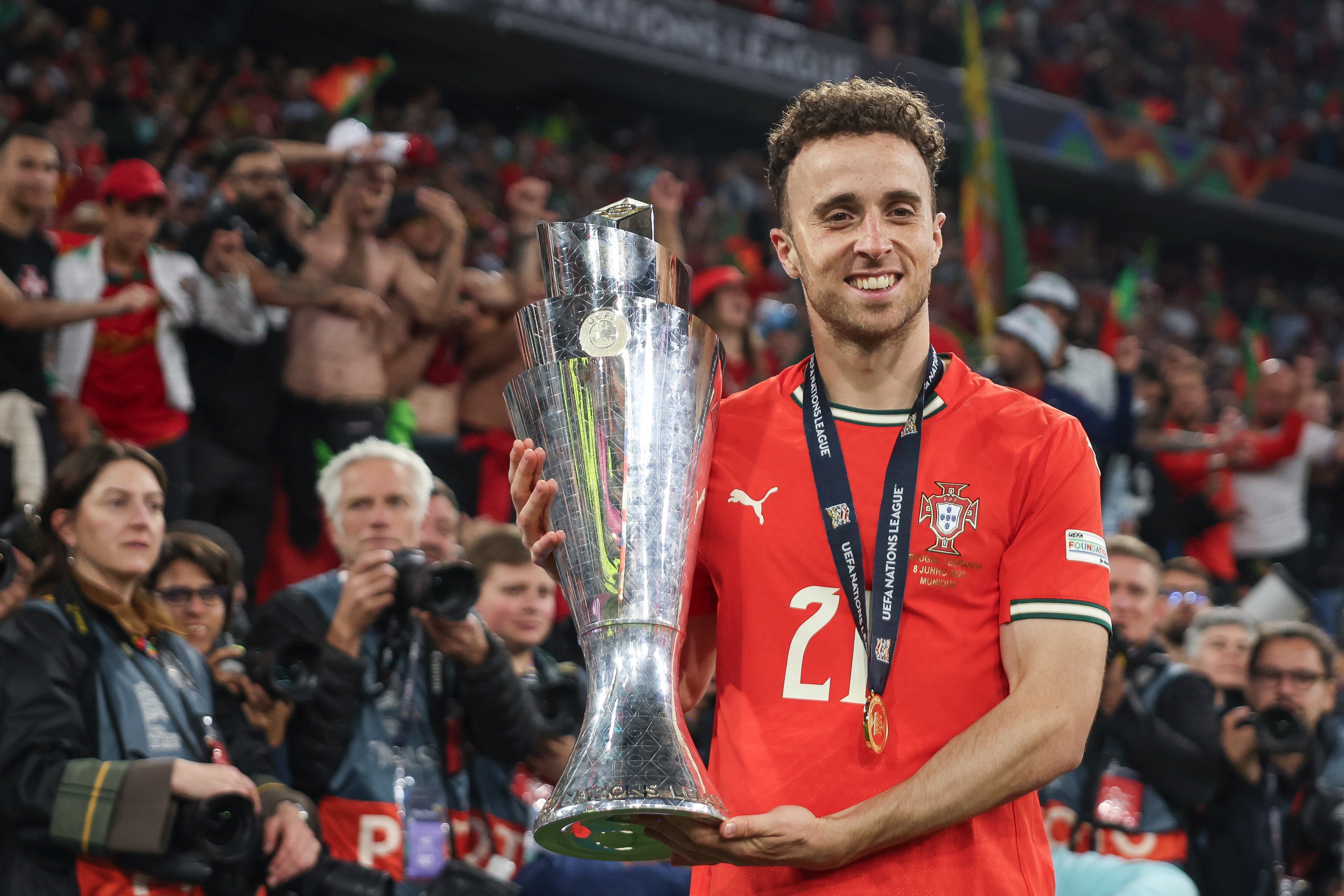 Diogo Jota venía de ganar la Nations League con Portugal.