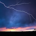 El rayo impactó en la cabeza al hombre de 49 años y acabó con su vida en el lugar.