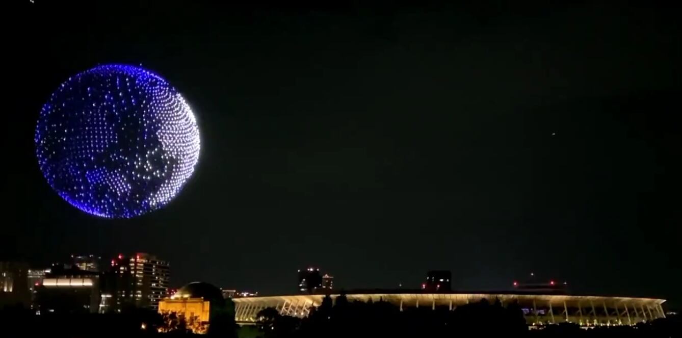 Espectáculo aéreo realizado en la inauguración de los Juegos Olímpicos Tokyo 2020