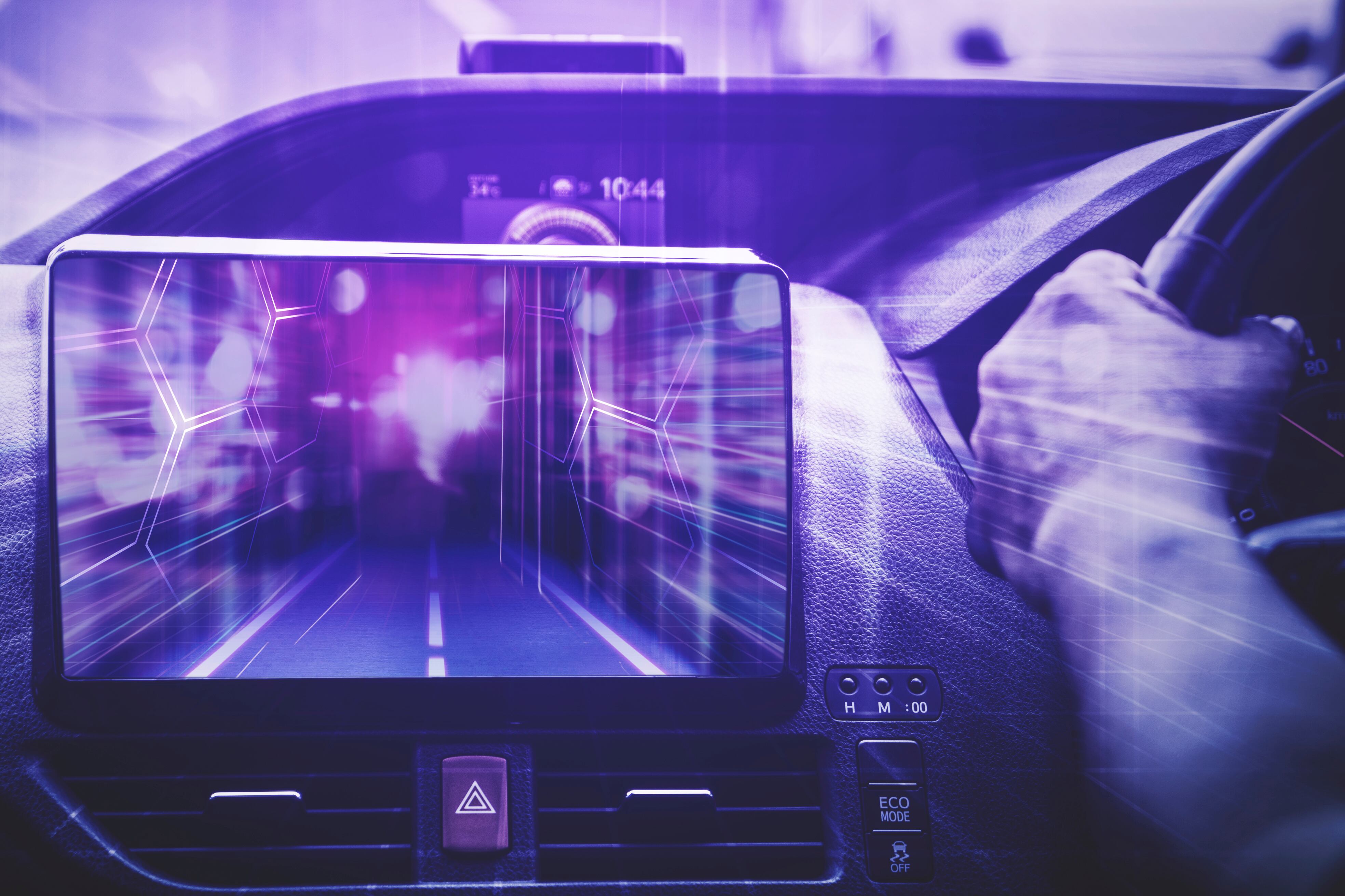 Los juegos aparecerán en la lista de aplicaciones disponibles del coche y se podrán controlar desde la pantalla táctil del vehículo.