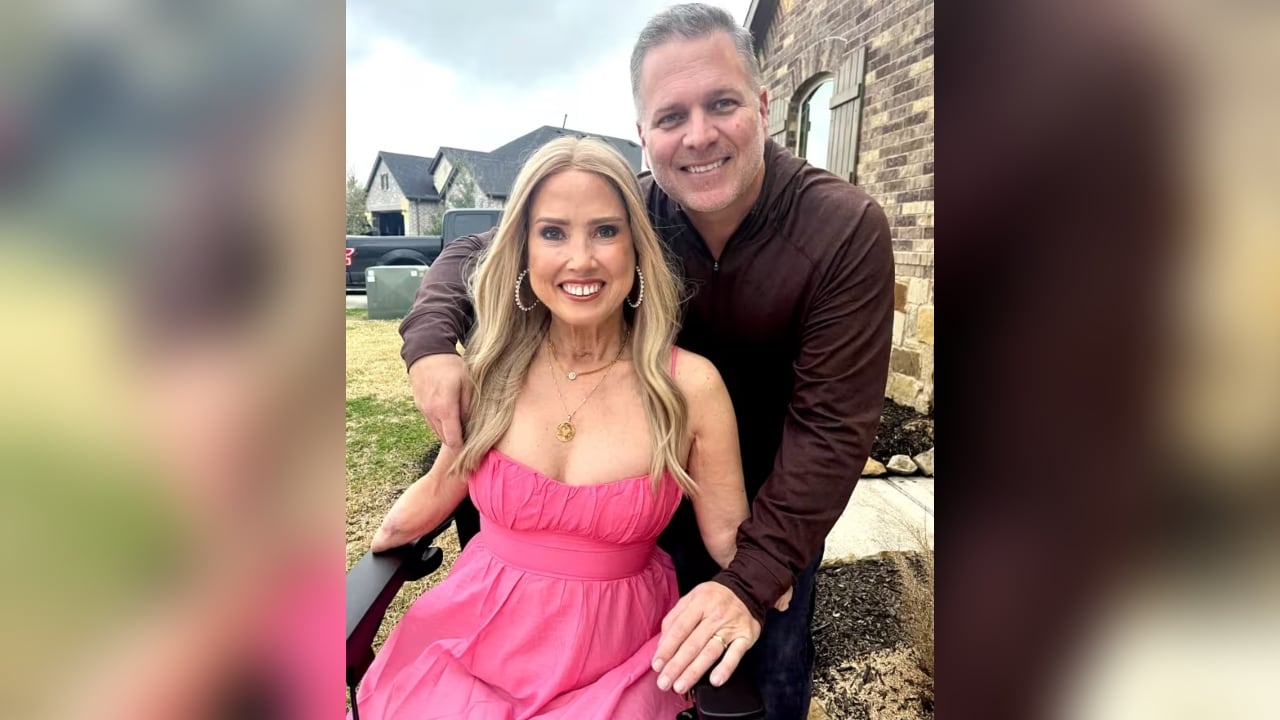 Su esposo ha sido un gran apoyo durante todo el proceso.