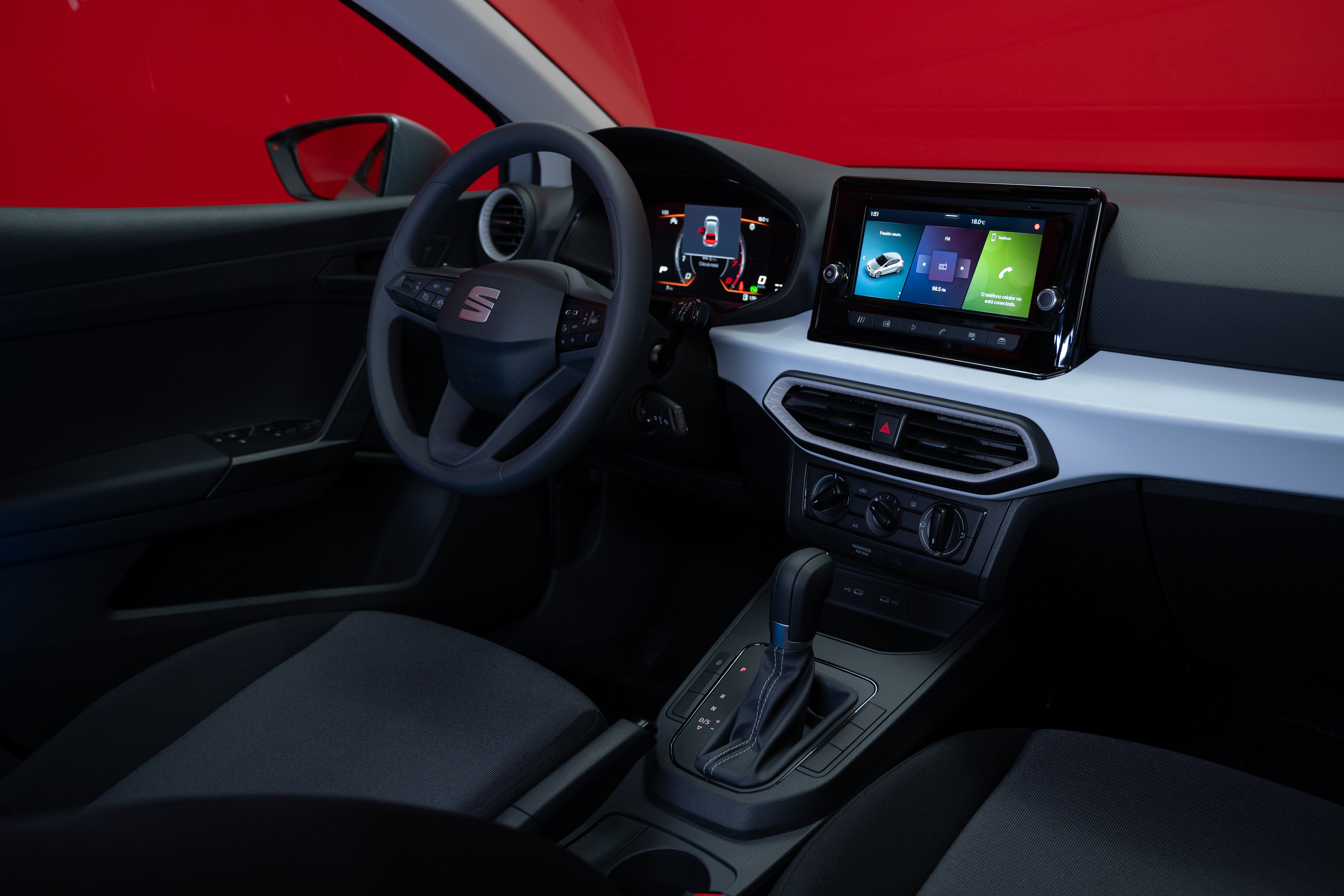 El SEAT Ibiza  cuenta con un centro de mando digital.