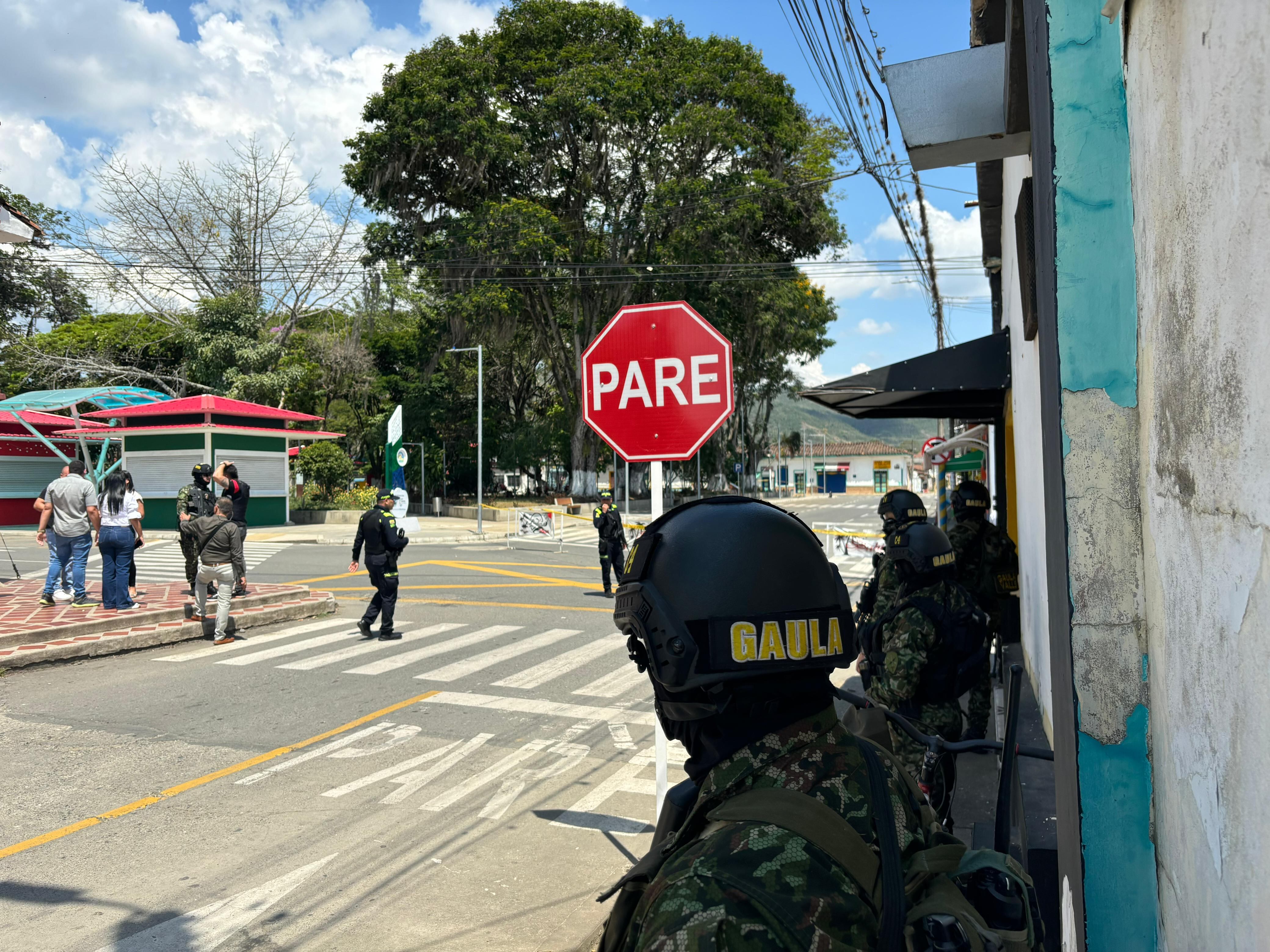 En Consejo de Seguridad con la Fuerza Pública, se definió aumentar el pie de fuerza en zona rural de Riofrío.