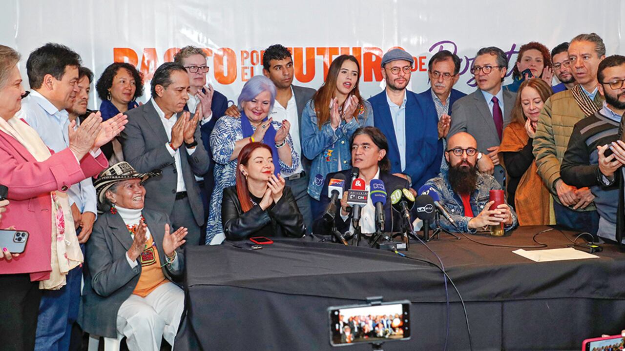 Algunos líderes del Pacto Histórico expresan reservas sobre la idea. Piden tener en cuenta a las bases y que las decisiones no sean tomadas solo por sus dirigentes.