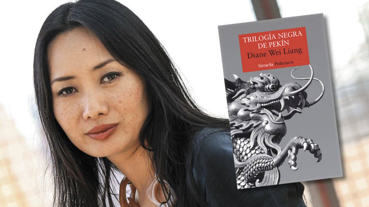 El ojo de jade, Mariposas para los muertos y La casa del espíritu dorado conforman la trilogía de la autora china, que nació en un campo de trabajo forzado y participó en los movimientos estudiantiles.