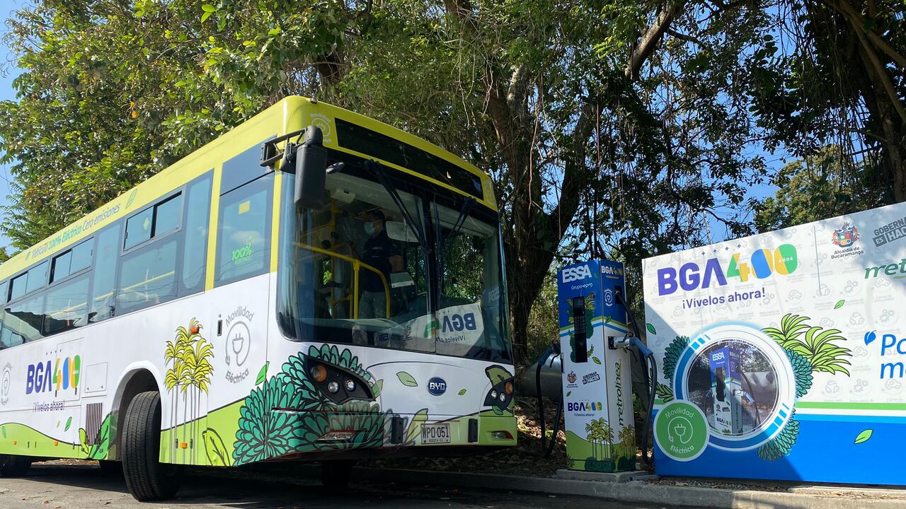 El 21 de febrero comenzó a rodar por Bucaramanga el primer bus eléctrico.