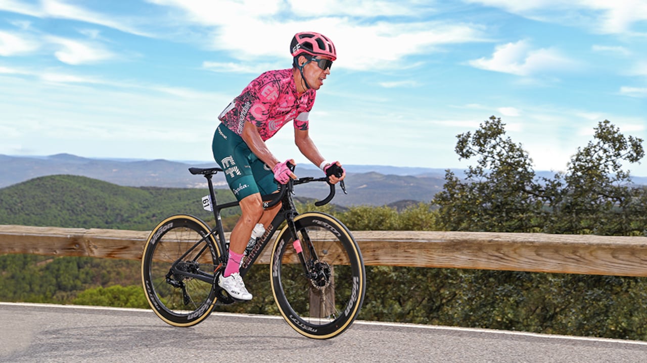Rigoberto Urán ha ganado etapas en las tres grandes carreas del ciclismo mundial.