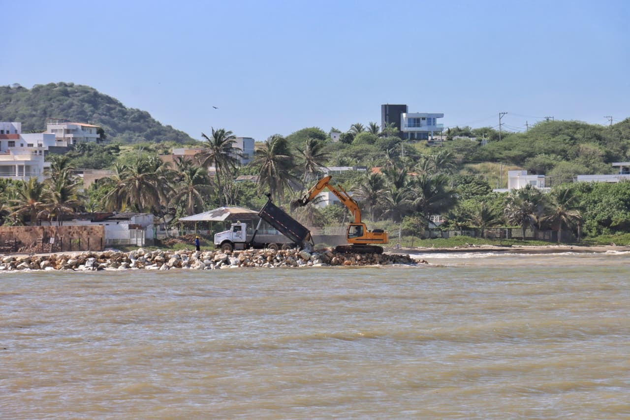 Obras en Santa Verónica, Atlántico.