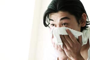 No se recomienda frotar la piel con la toalla.