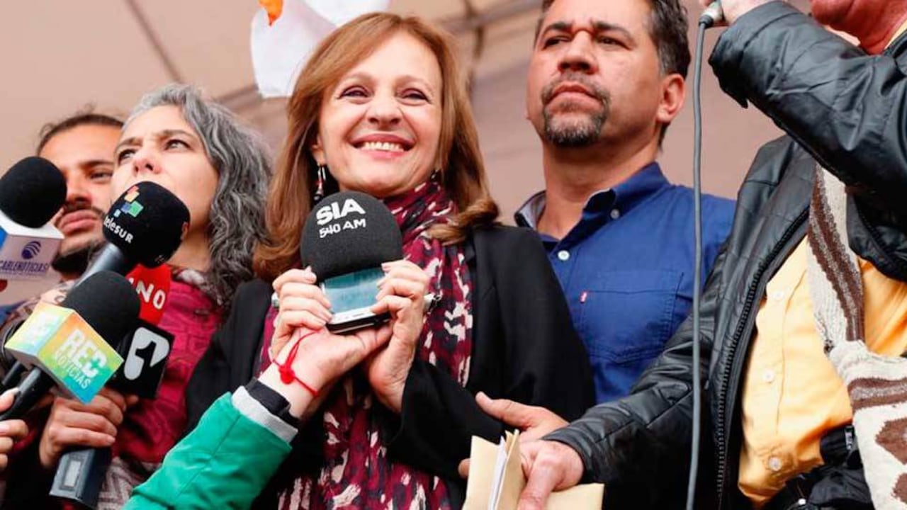 Tras la decisión del Consejo de Estado Robledo salió por fuerza mayor del Congreso.