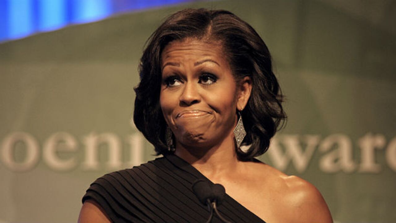 Luego de supuestamente enterarse de las infidelidades de su esposo, la primera dama decidió quedarse sola en Hawai.